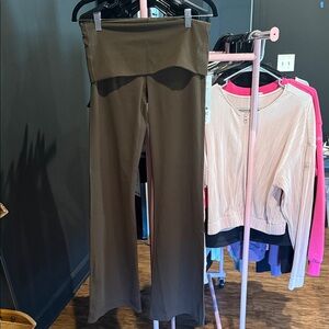 ALO Sofsculpt Foldover Flare Pants